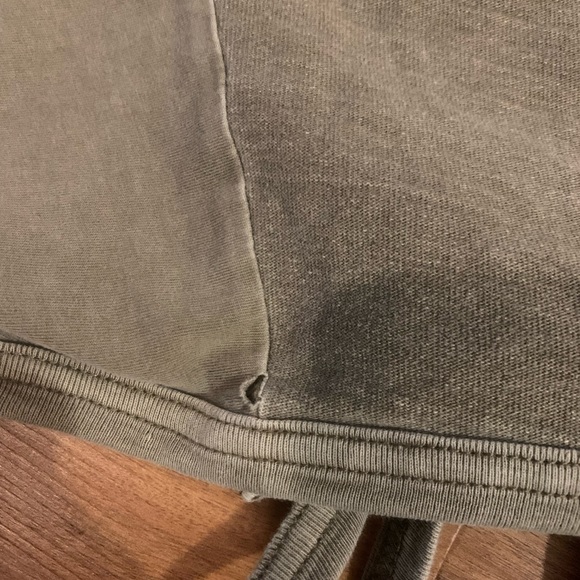 Urban Outfitters Crop - Picture 5 of 5